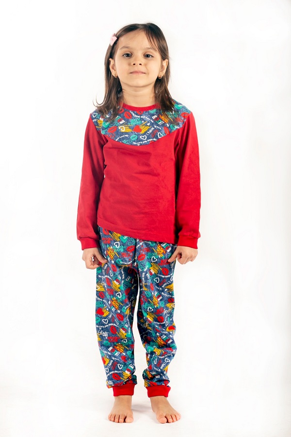 Pijamale-copii-Red-Flowers (1)